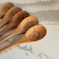 Μαμά, πεινάω (Mom, I'm Hungry) Wooden Spoon | Engraved Kitchen Spoon for Mom